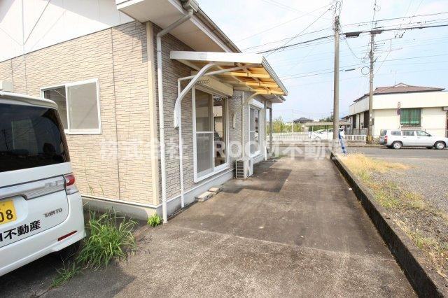岩元貸家の駐車場|駐車場です