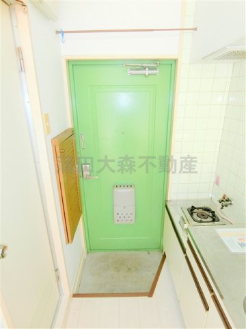 グラビス蒲田の玄関