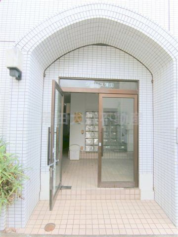 グラビス蒲田の外観