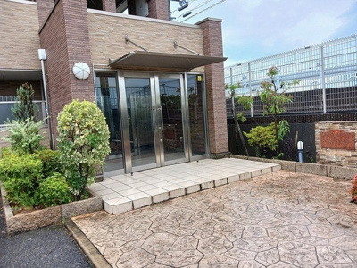 【エントランス】 | インヴィテ・ボヌ－ルⅡ番館