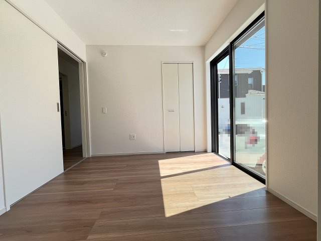 【洋室】 | 福岡市早良区賀茂2丁目4期　1号棟（全1棟）【仲介手数料無料・0円】 | 施工例。施工例は完成時と異なる場合があります。