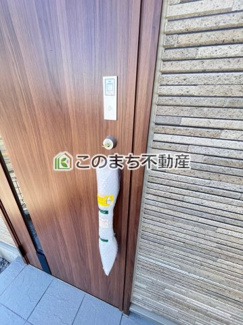 【設備】 | ブルーミングガーデン宇都宮市中戸祭1丁目　1号棟 | 同社施工物件の写真です。※建具やフローリング、その他仕様が違う場合がございます。