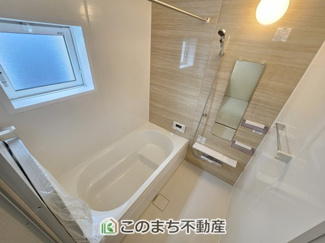 【浴室】 | ブルーミングガーデン宇都宮市中戸祭1丁目　1号棟 | 同社施工物件の写真です。※建具やフローリング、その他仕様が異なる場合がございます。