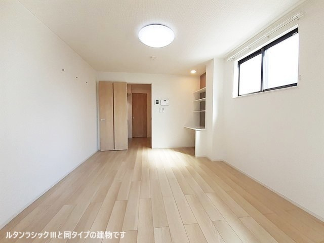 ベルソレイユ青木の居間・リビング