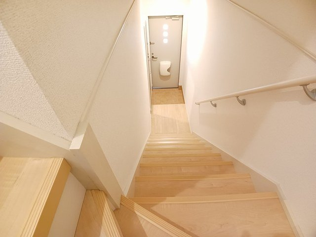 【玄関】 | ロスマリーノ | 明るい玄関です