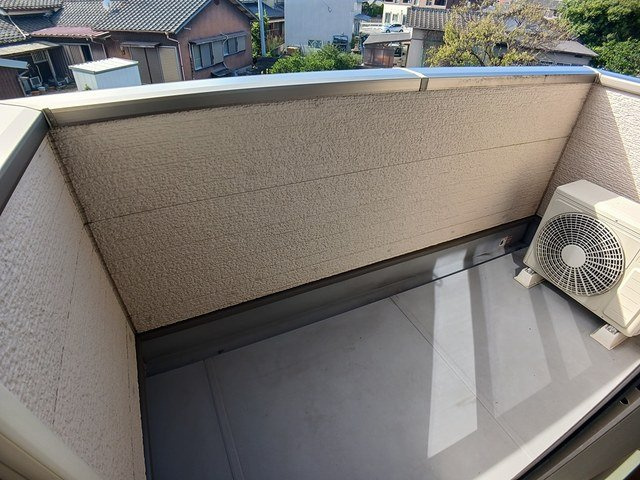 【バルコニー】 | ロスマリーノ | バルコニー付きです