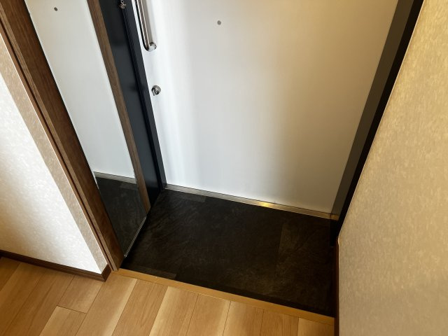【玄関】 | 宝持レカンⅡ | シンプルで使いやすい玄関です