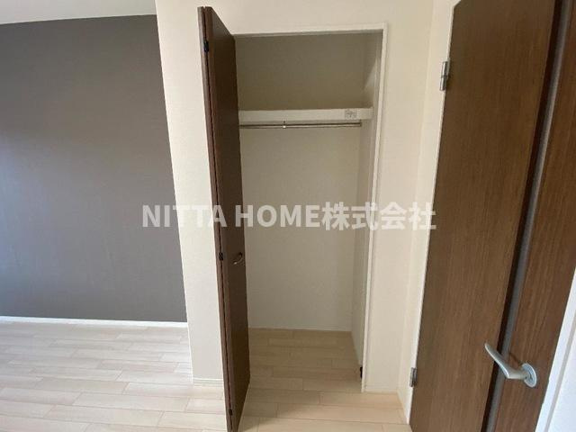 ブランコ　ロサ（Ｂｒａｎｃｏ・Ｒｏｓａ）の収納|クローゼット付きで衣類の収納にも助かります★