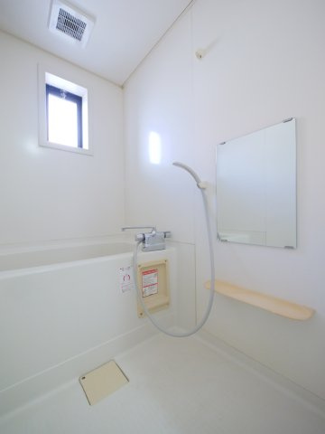 ドリームタウンⅡ　ダンボの浴室