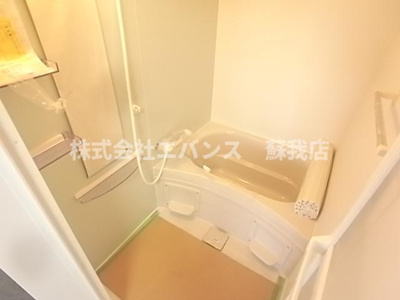 【浴室】 | コーポクリエイト | コンパクトで使いやすいお風呂です