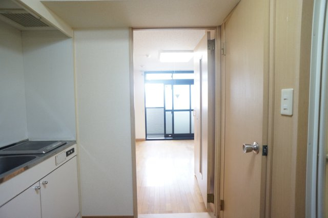 レオパレス冨田のキッチン|お部屋によって設備が異なる場合がございます