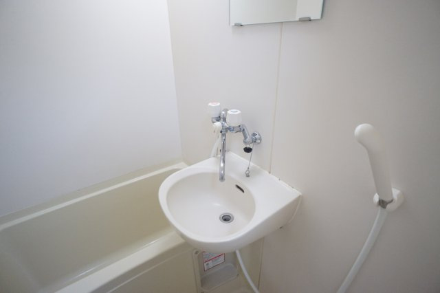 レオパレス冨田のキッチン|電気コンロ