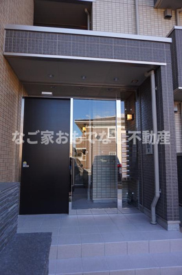 【エントランス】 | アンフィニ勝川