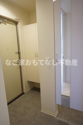 【玄関】 | アンフィニ勝川