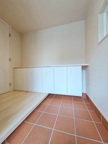 【玄関】 | 知多市八幡中島