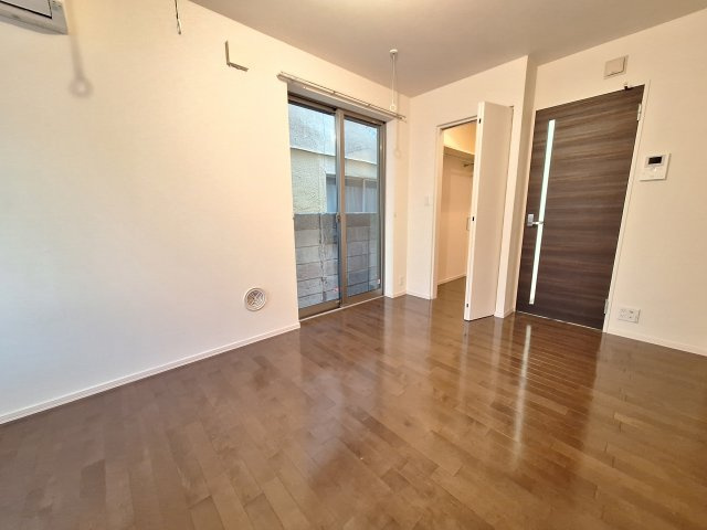 Ｍａｉｓｏｎ　Ｋの収納|1.1帖のウォークインクローゼット★