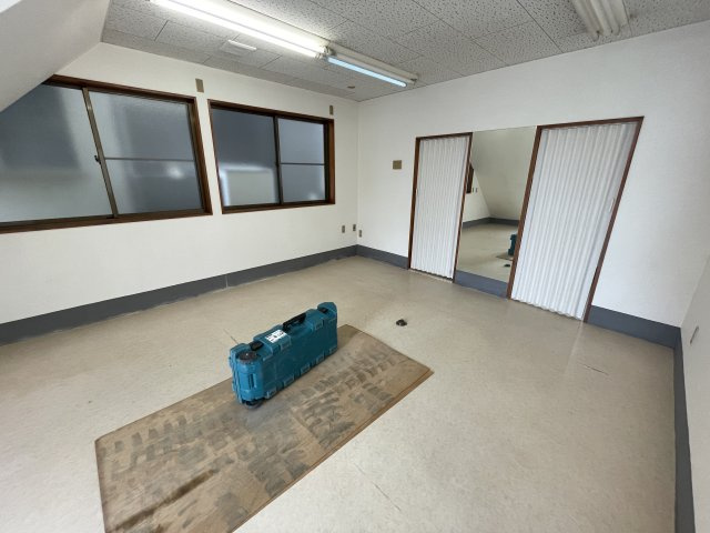 三友ビルの内装