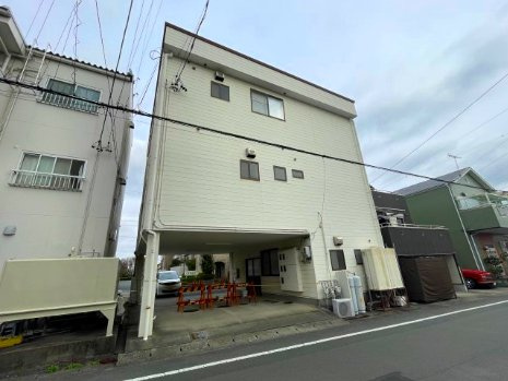 三友ビルの外観