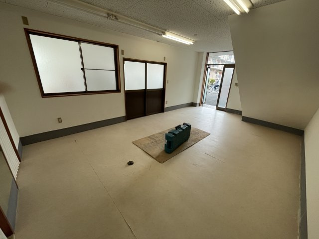 三友ビルの内装