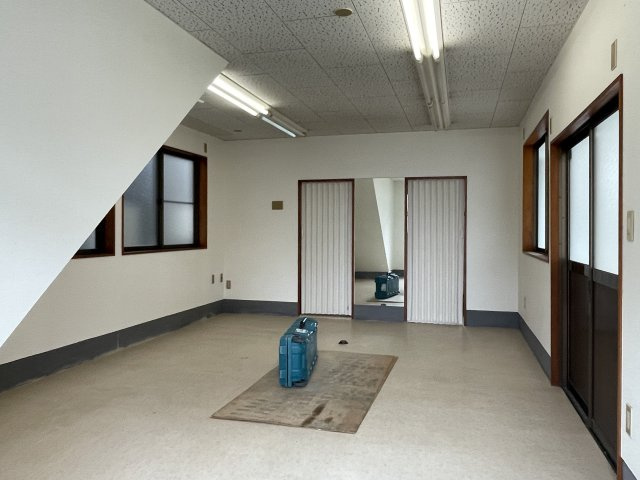 三友ビルの内装