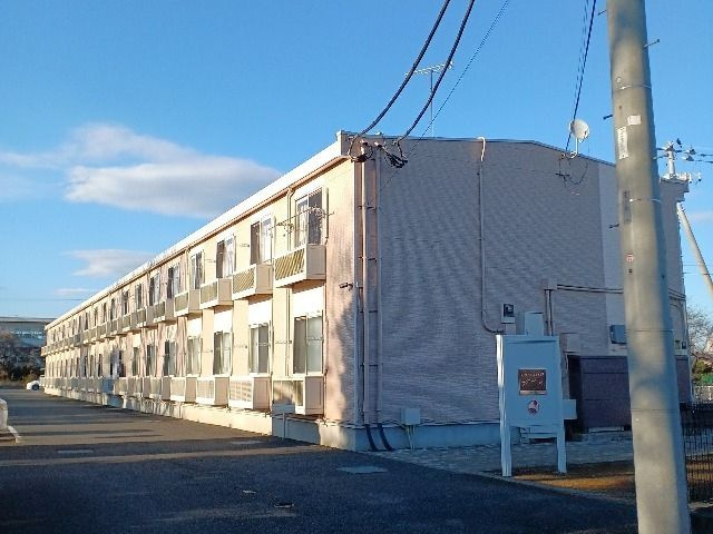 レオパレス旭２の外観