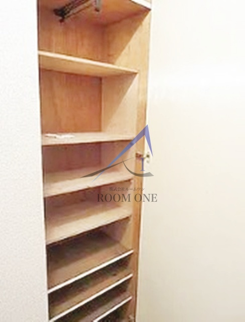 ライオンズマンション亀戸蔵前橋通りの収納|シューズボックスです。