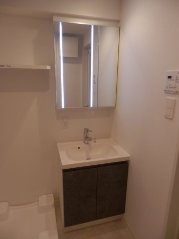 ユリカロゼAZ西台の洗面所