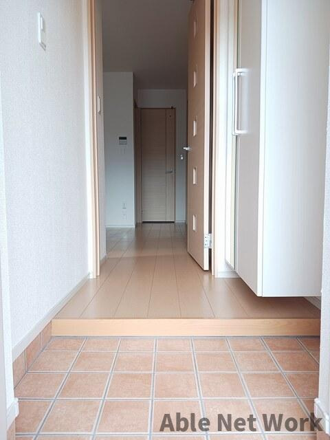 ブリアンベル・ウッドⅡの玄関|シューズボックス付き