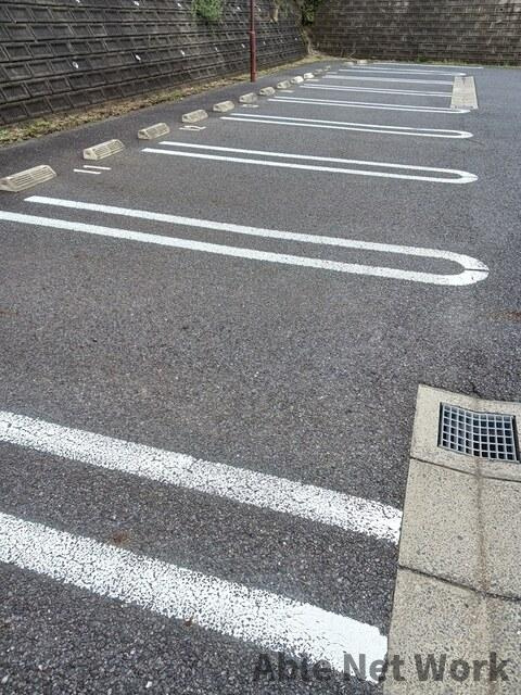 ブリアンベル・ウッドⅡの駐車場|駐車場