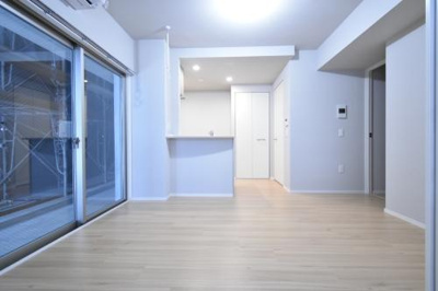 【居間・リビング】 | アビターレ吉塚駅前 | アレンジ自由自在の広々空間です！