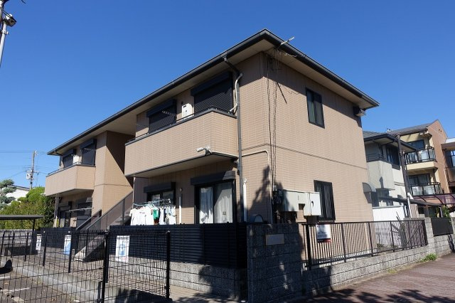 ベルエール甲子園の外観