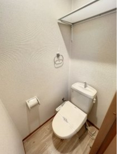 ディアコート方南のトイレ