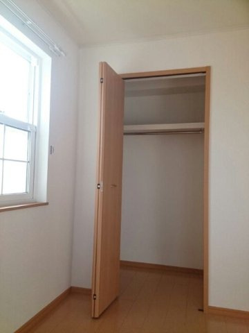 フォーマルハウトの収納