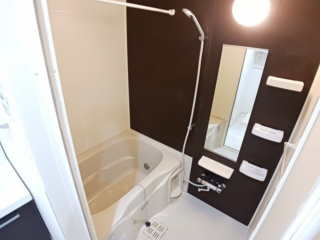 【浴室】 | シェーナ下到津 | 日々の暮らしに欠かせないお風呂です