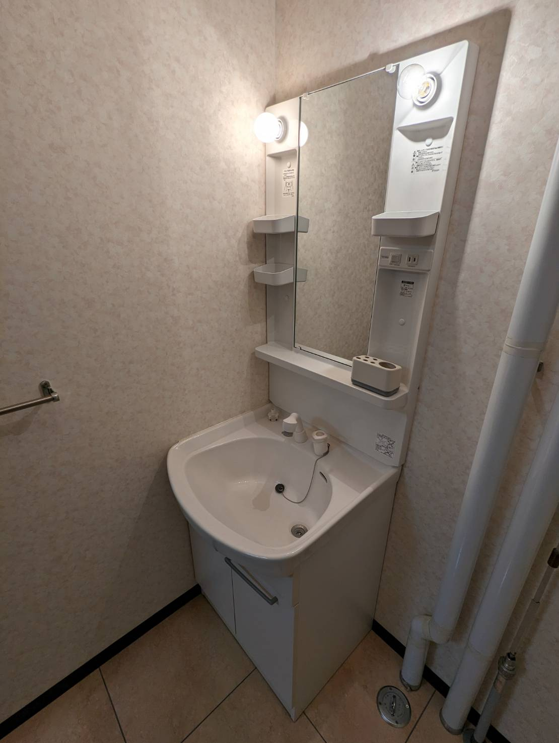 ラ・セシリアの独立洗面台