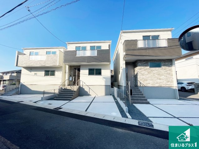 宇治市大久保町上ノ山　第1期　新築一戸建ての外観|周辺は落ち着いた街並みの住宅地！子育てがしやすい住環境です！まだ未完成ですが、現地でしかわからない事もございます。是非一度ご覧ください。