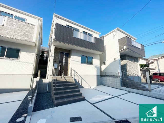 宇治市大久保町上ノ山　第1期　新築一戸建ての外観|周辺は落ち着いた街並みの住宅地！子育てがしやすい住環境です！まだ未完成ですが、現地でしかわからない事もございます。是非一度ご覧ください。