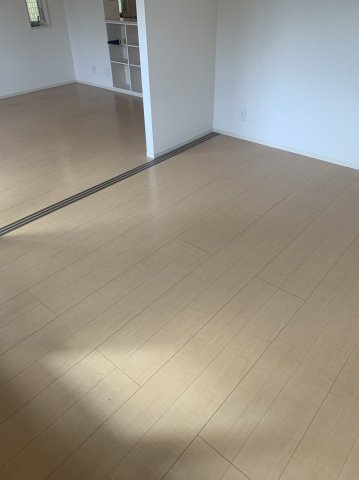 ヴィラージュの洋室|きれいな洋室です