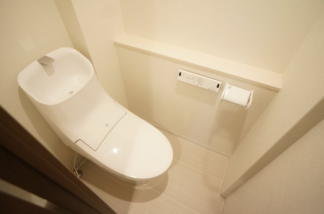 【トイレ】 | ウエスト | シンプルで使いやすいトイレです