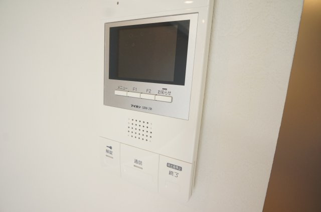 【セキュリティ】 | ウエスト | モニター付きで急な来客にも安心です
