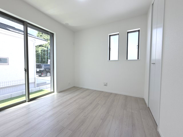 ハートフルタウン渋川市石原348番　A号棟の洋室|2階洋室1です