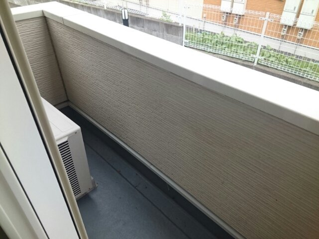 プラシードβのバルコニー