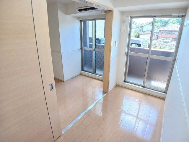 【内装】 | シェーナ下到津 | きれいな内装です