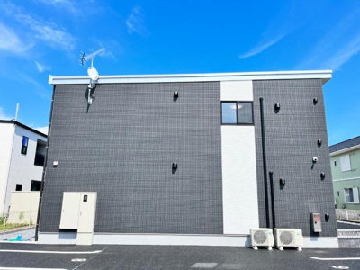 【外観】 | 真鍋フラッツ | 外観写真（昼）