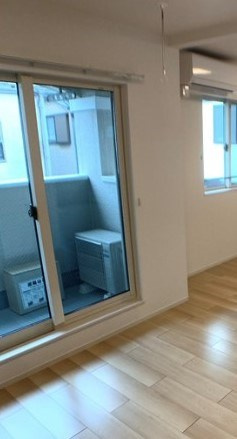 Brote東高円寺のバルコニー