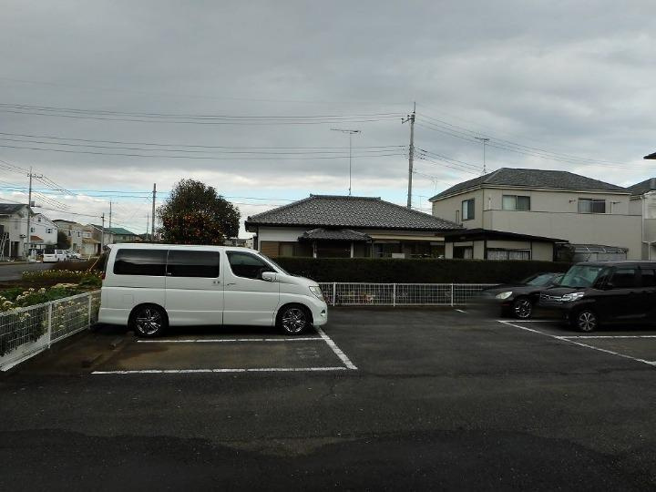 グランディール乙戸南の駐車場|駐車場