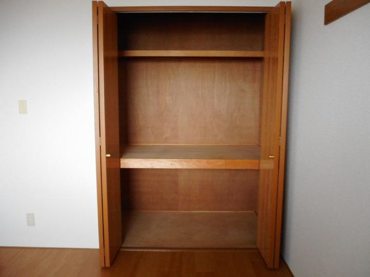 グランディール乙戸南の収納|収納