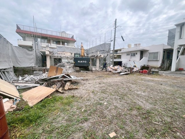 那覇市仲井真　売土地　A号地の外観|2026/3/5現在　解体中です