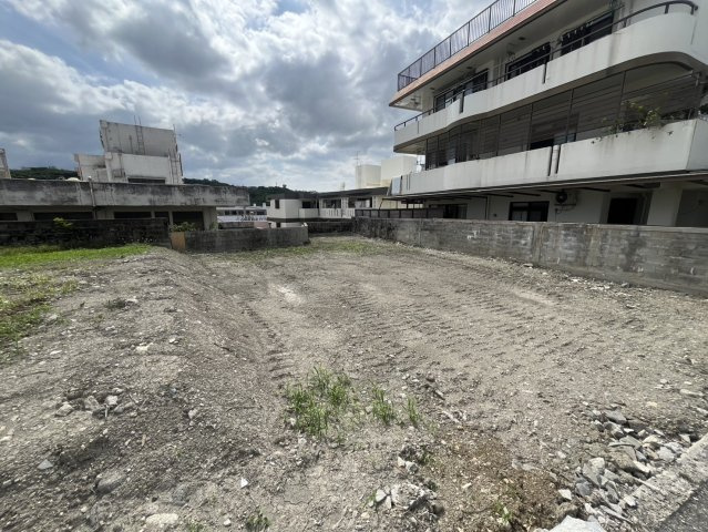 那覇市仲井真　売土地　A号地の外観|2026年4月21日（火）現地写真　建物の解体完了しております。