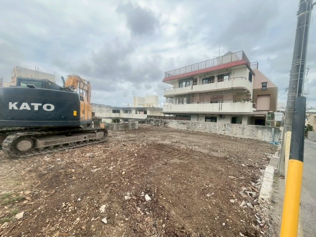 那覇市仲井真　売土地　A号地の外観|2026/3/5現在　解体中です
